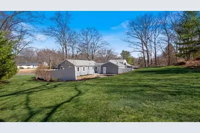 260 Cumberland Ave, North Attleboro, MA 02760 - Photo 35