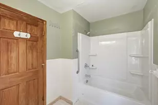 53 Mt Ave, Worcester, MA 01604 - Photo 15