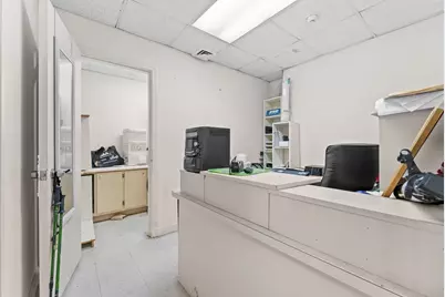 77 Pond Ave #NR1, Brookline, MA 02445 - Photo 23