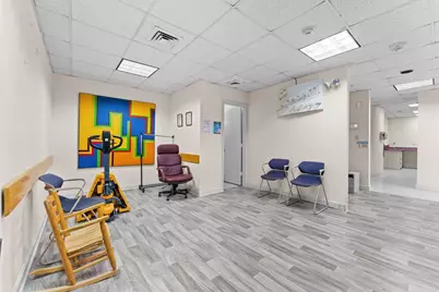 77 Pond Ave #NR1, Brookline, MA 02445 - Photo 11