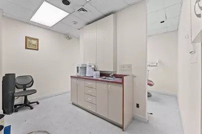 77 Pond Ave #NR1, Brookline, MA 02445 - Photo 19