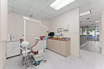 77 Pond Ave #NR1, Brookline, MA 02445 - Photo 17