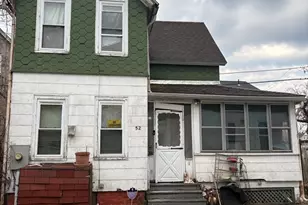 52-54 Andrew St, Springfield, MA 01109 - Photo 3