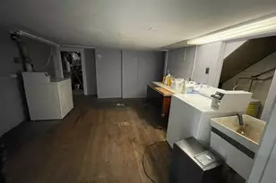 32 Lincoln Rd, Newton, MA 02458 - Photo 23