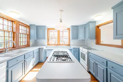 72 Loop Rd, Falmouth, MA 02540 - Photo 9