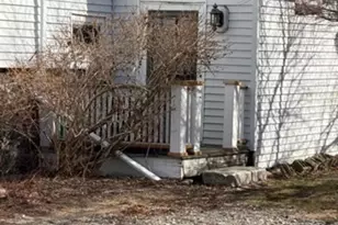 15 Hillside Ave, Marblehead, MA 01945 - Photo 3