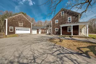 970 N Main St, Raynham, MA 02767 - Photo 3