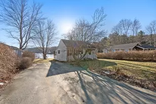 8 Lakeshore Dr, Holland, MA 01521 - Photo 3
