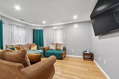 38 Burdette Rd, Dracut, MA 01826 - Photo 5