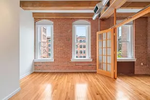 33 Sleeper St, Boston, MA 02210 - Photo 7