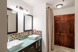 33 Sleeper St, Boston, MA 02210 - Photo 9