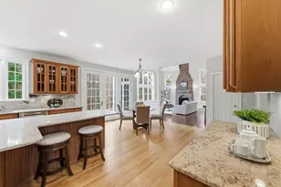 2 Witherbee Ln, Southborough, MA 01772 - Photo 5