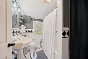 11 Worcester St, Taunton, MA 02780 - Photo 27