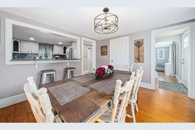 11 Worcester St, Taunton, MA 02780 - Photo 11