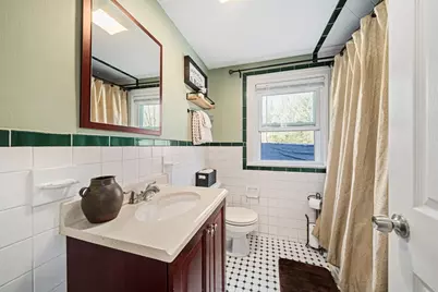 11 Worcester St, Taunton, MA 02780 - Photo 17