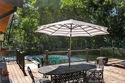 93 Woodcliff Rd, Brookline, MA 02467 - Photo 39