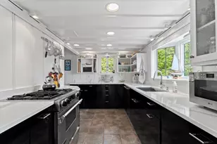 41 Hayward Rd, Barnstable, MA 02632 - Photo 13