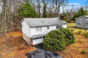 11 Caroline St, Burlington, MA 01803 - Photo 7