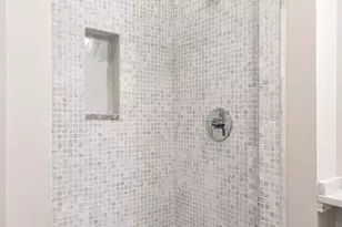 107 N St, Boston, MA 02127 - Photo 11