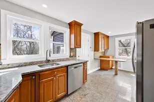 186 Belvidere St, Springfield, MA 01108 - Photo 19