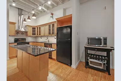 107 South #3D, Boston, MA 02111 - Photo 17
