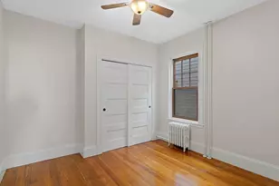 21 1/2 Mount Vernon St, Boston, MA 02125 - Photo 9
