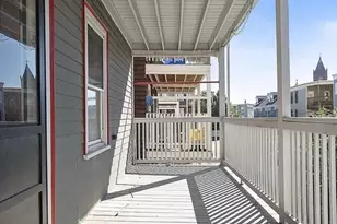 21 1/2 Mount Vernon St, Boston, MA 02125 - Photo 15