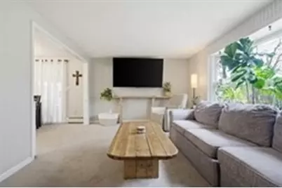 138 Howe St, Marlborough, MA 01752 - Photo 11