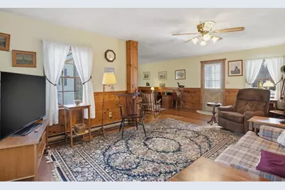 22 Number 10 Schoolhouse Rd, Charlton, MA 01507 - Photo 3