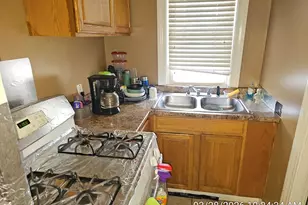 1427 Pleasant St, New Bedford, MA 02740 - Photo 13