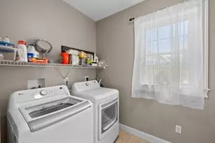 126 Howe St, East Brookfield, MA 01515 - Photo 33