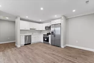 202 Central St, Avon, MA 02332 - Photo 5