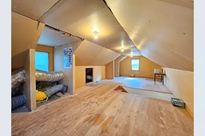 70 Sprague St, Revere, MA 02151 - Photo 23