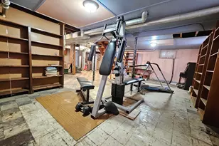 70 Sprague St, Revere, MA 02151 - Photo 25