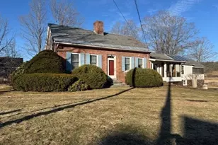 46 Maple St, Northfield, MA 01360 - Photo 1