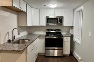 4 Commonwealth Ct, Boston, MA 02135 - Photo 5