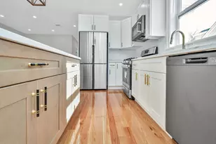 30 Hiawatha Rd, Boston, MA 02126 - Photo 3