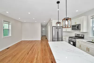 30 Hiawatha Rd, Boston, MA 02126 - Photo 7