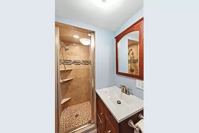 14-R Spring St #3, Gloucester, MA 01930 - Photo 11