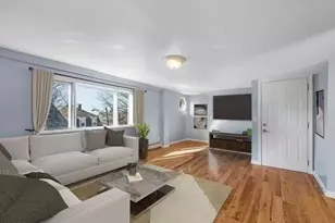 14R Spring St, Gloucester, MA 01930 - Photo 1