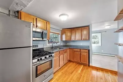 14-R Spring St #3, Gloucester, MA 01930 - Photo 5