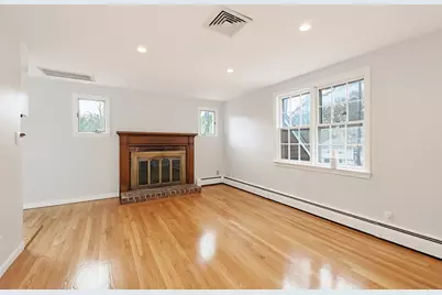 234 York St, Canton, MA 02021 - Photo 25