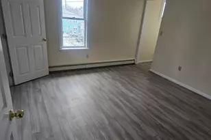 26 Loring St, Worcester, MA 01606 - Photo 13