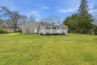 49 Yarmouth St, Longmeadow, MA 01106 - Photo 27