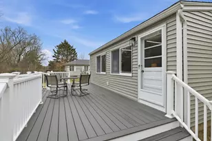 49 Yarmouth St, Longmeadow, MA 01106 - Photo 25