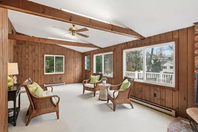 49 Yarmouth St, Longmeadow, MA 01106 - Photo 9