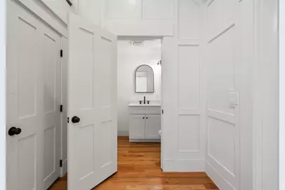 23 Ward St, Woburn, MA 01801 - Photo 7