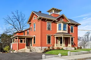 23 Ward St, Woburn, MA 01801 - Photo 1