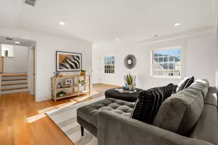 23 Ward St, Woburn, MA 01801 - Photo 31