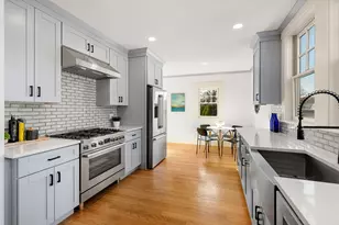 23 Ward St, Woburn, MA 01801 - Photo 17